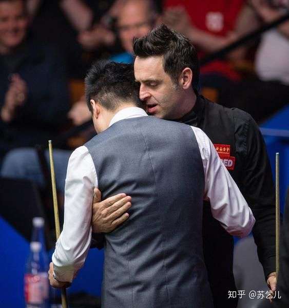 史诗对决！冰球上演极限翻盘